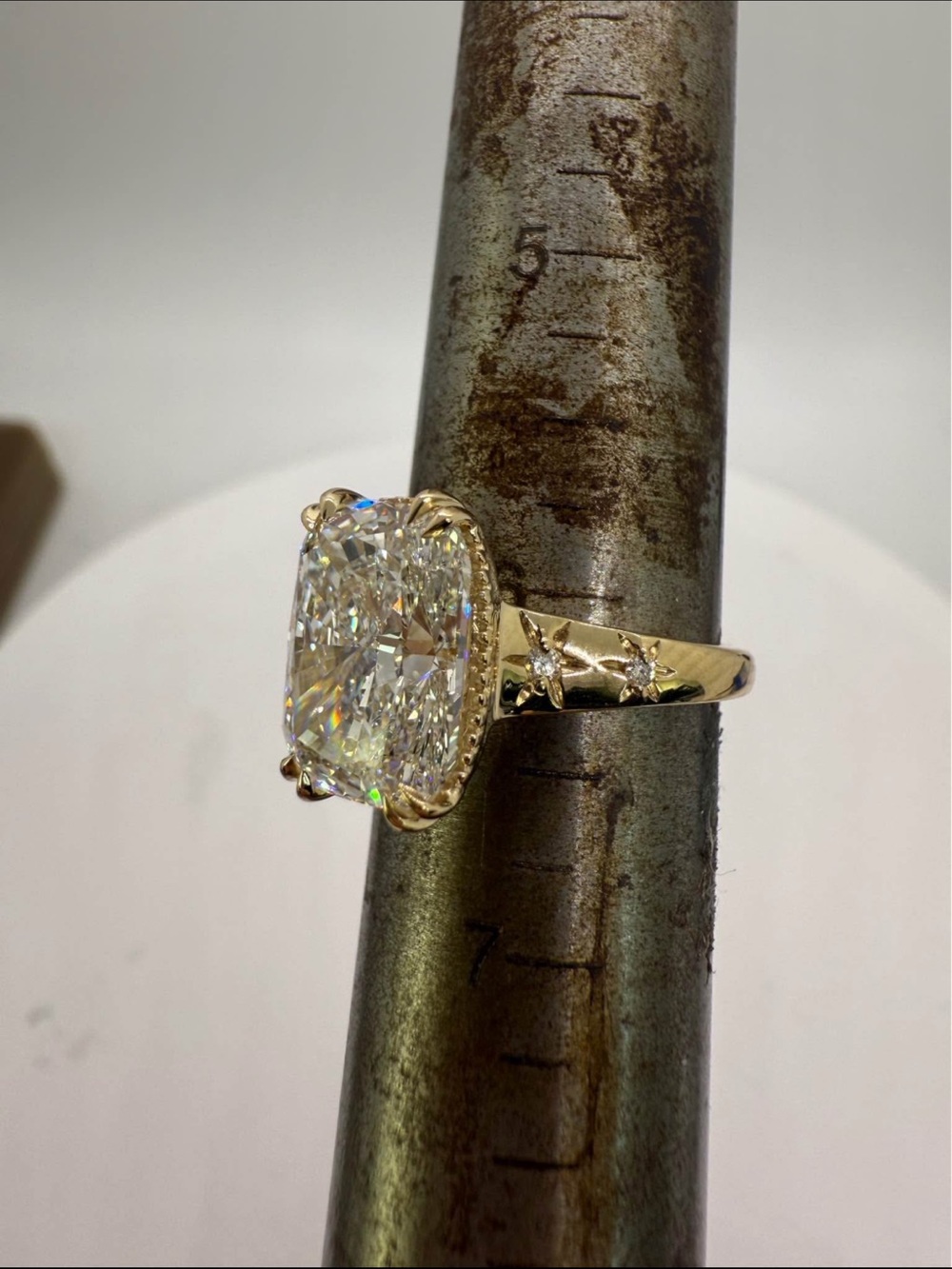5.02 carat E VS1 elongated cushion diamond engagement ring - Picture 17 of 17